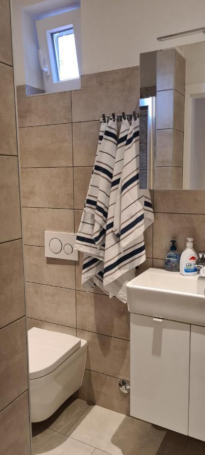 Studio Apartman Loreta Cres Eksteriør billede