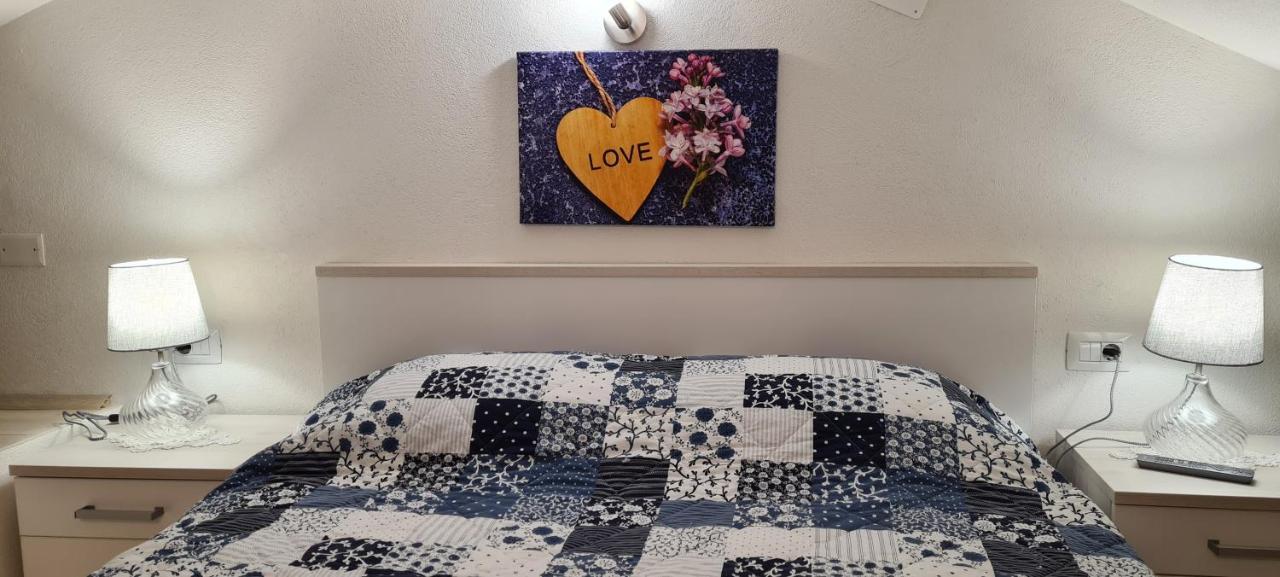 Studio Apartman Loreta Cres Eksteriør billede